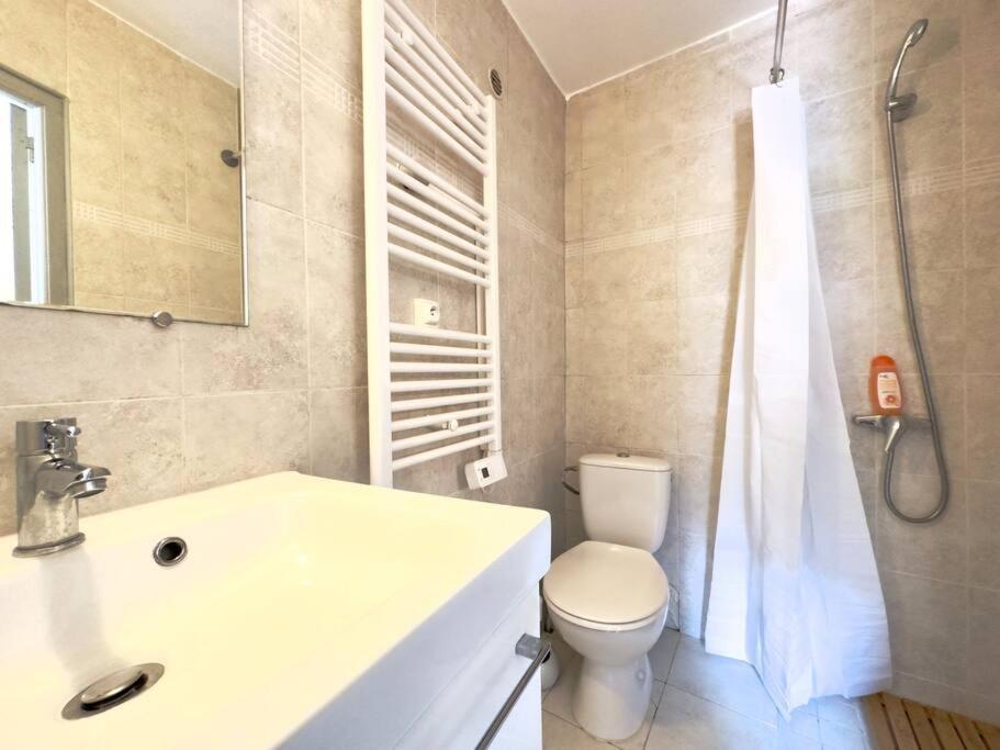 Charmant Studio A 200M Du Gardon Remoulins Exteriör bild