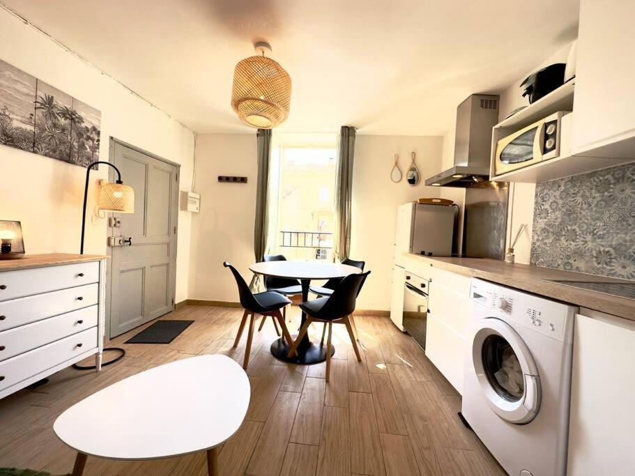 Charmant Studio A 200M Du Gardon Remoulins Exteriör bild