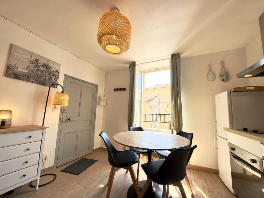 Charmant Studio A 200M Du Gardon Remoulins Exteriör bild